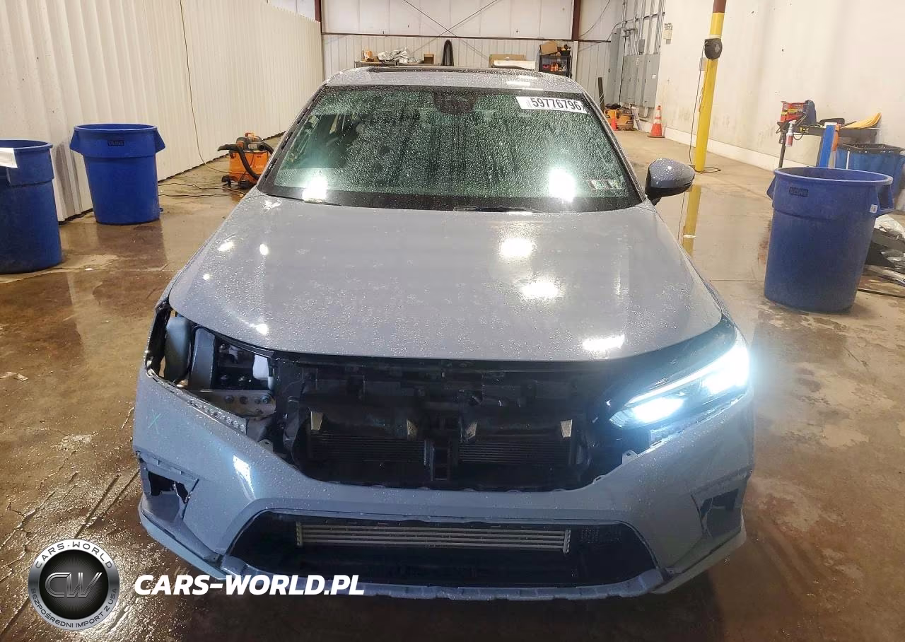 2024 Honda Civic Touring VIN:2HGFE1F99RH326753 - 5