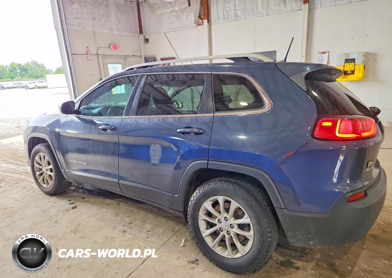 2019 Jeep Cherokee Latitude VIN:1C4PJMCB9KD455070 - 2