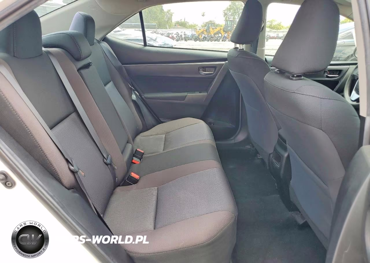 2019 Toyota Corolla Le VIN:5YFBURHE7KP870161 - 10