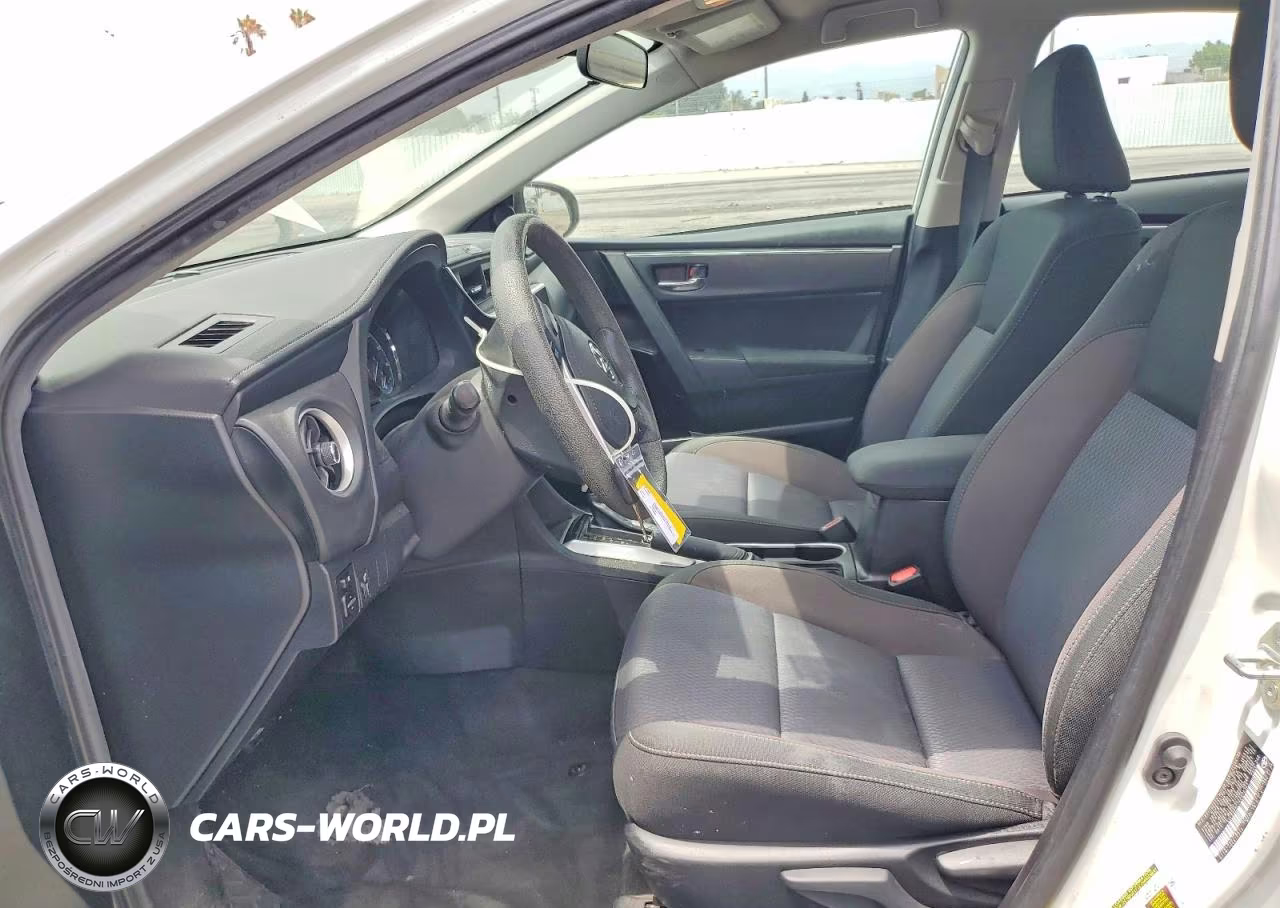 2019 Toyota Corolla Le VIN:5YFBURHE7KP870161 - 7