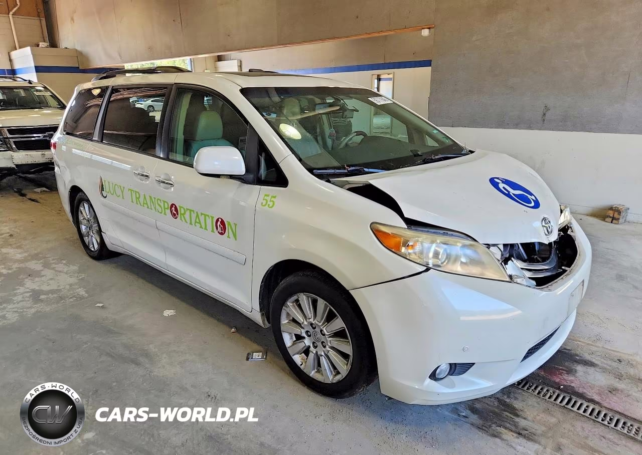2011 Toyota Sienna Limited 7-Passenger VIN:5TDYK3DC7BS112829 - 4