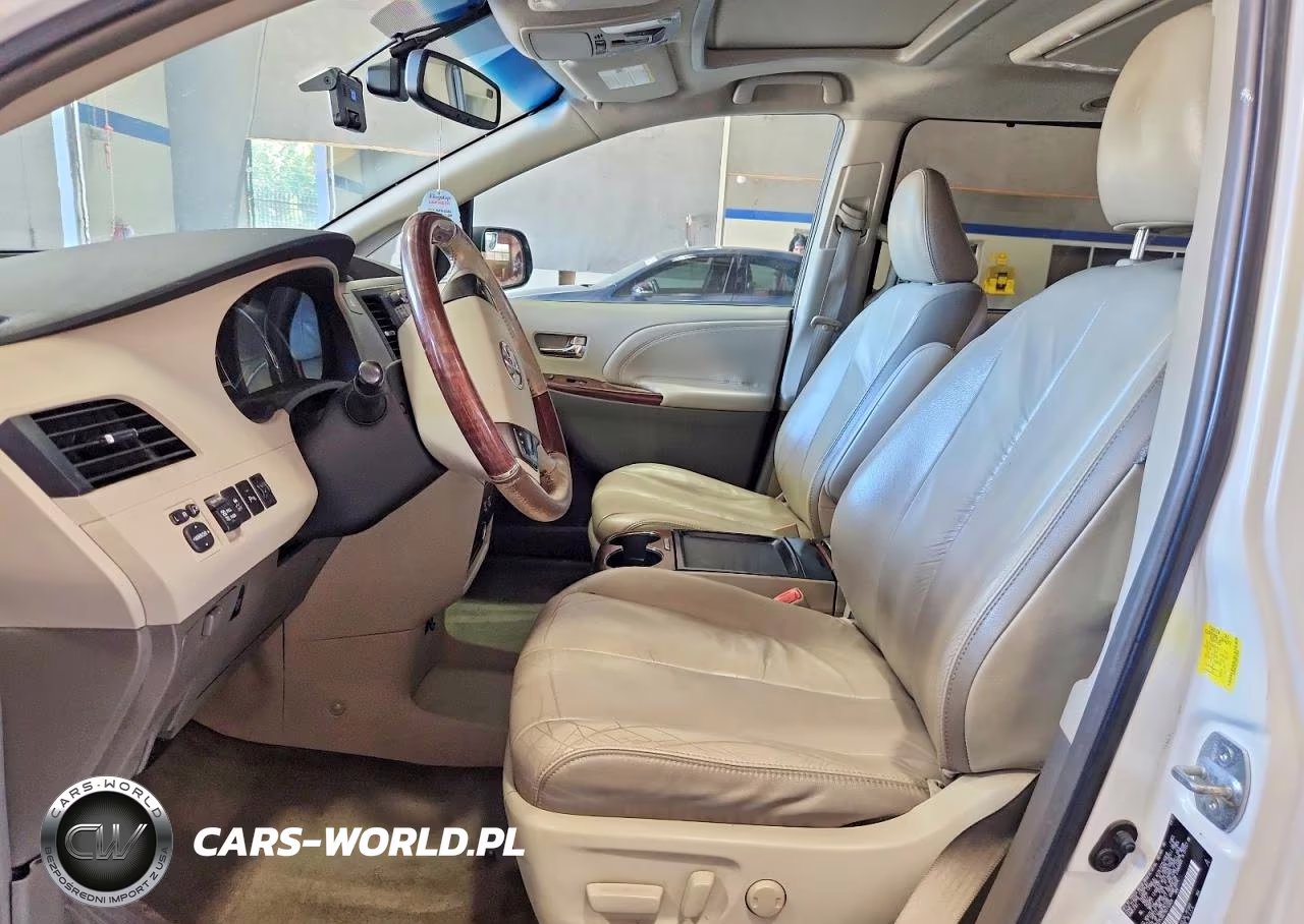 2011 Toyota Sienna Limited 7-Passenger VIN:5TDYK3DC7BS112829 - 7