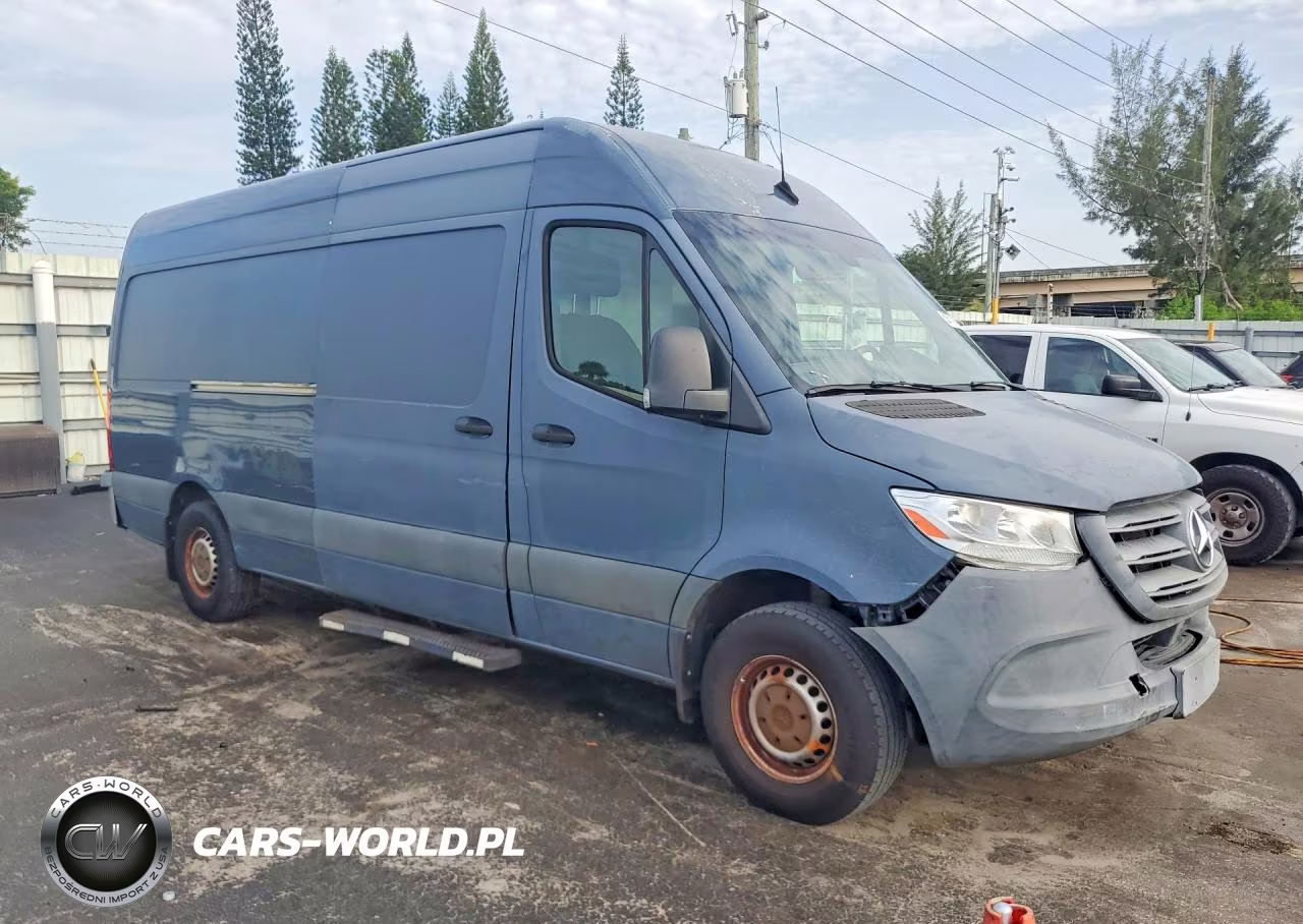2019 Mercedes-Benz Sprinter 2500-3500 VIN:WD4PF1CD5KP141020 - 4