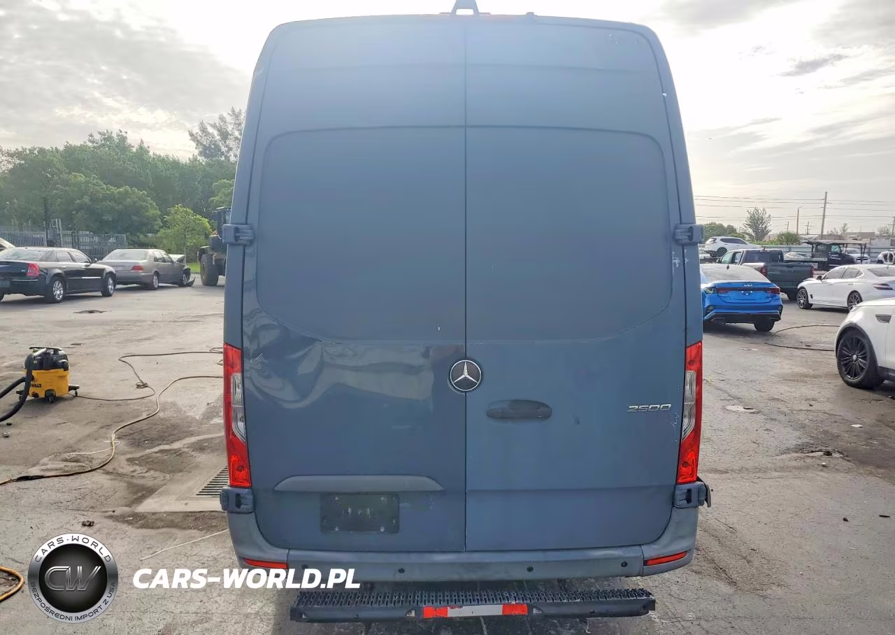 2019 Mercedes-Benz Sprinter 2500-3500 VIN:WD4PF1CD5KP141020 - 6