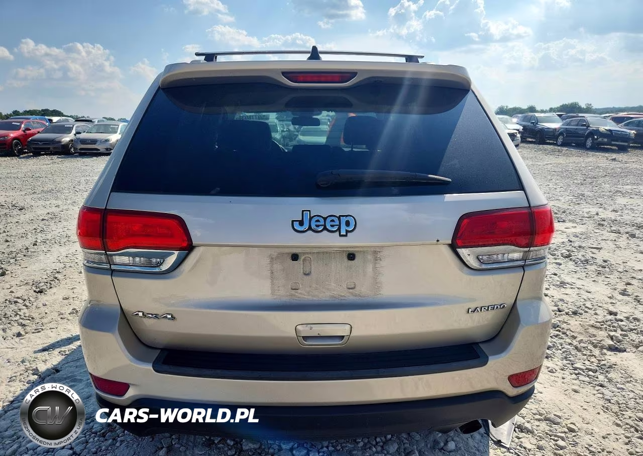 2014 Jeep Grand Cherokee Laredo VIN:1C4RJFAG3EC242550 - 6