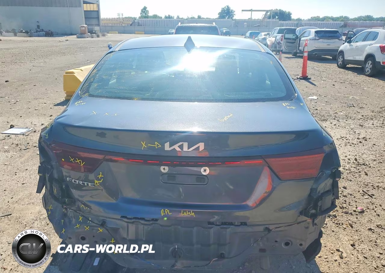 2023 Kia Forte Lxs VIN:3KPF24AD0PE622550 - 6