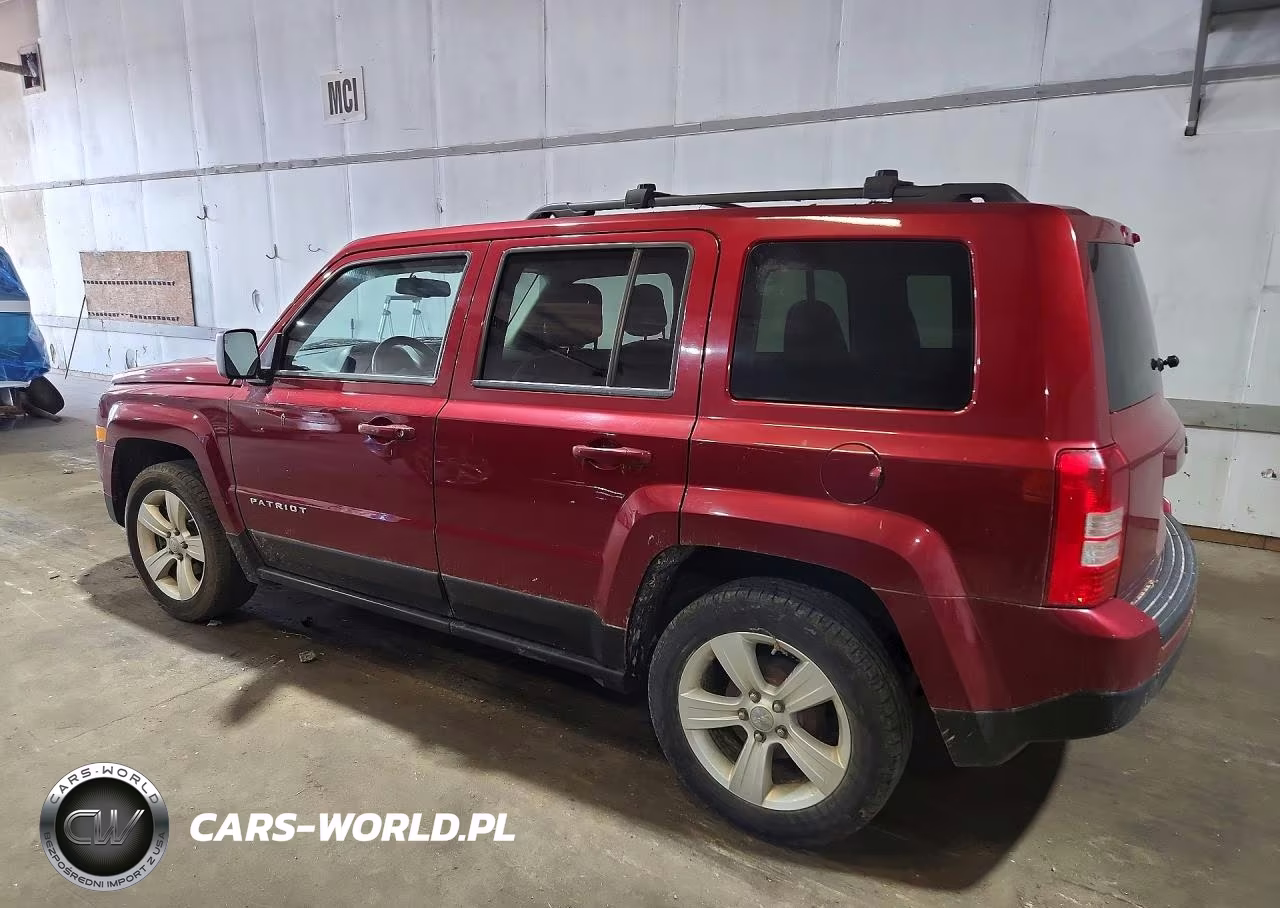 2012 Jeep Patriot Latitude 4D VIN:1C4NJPFB4CD639936 - 2