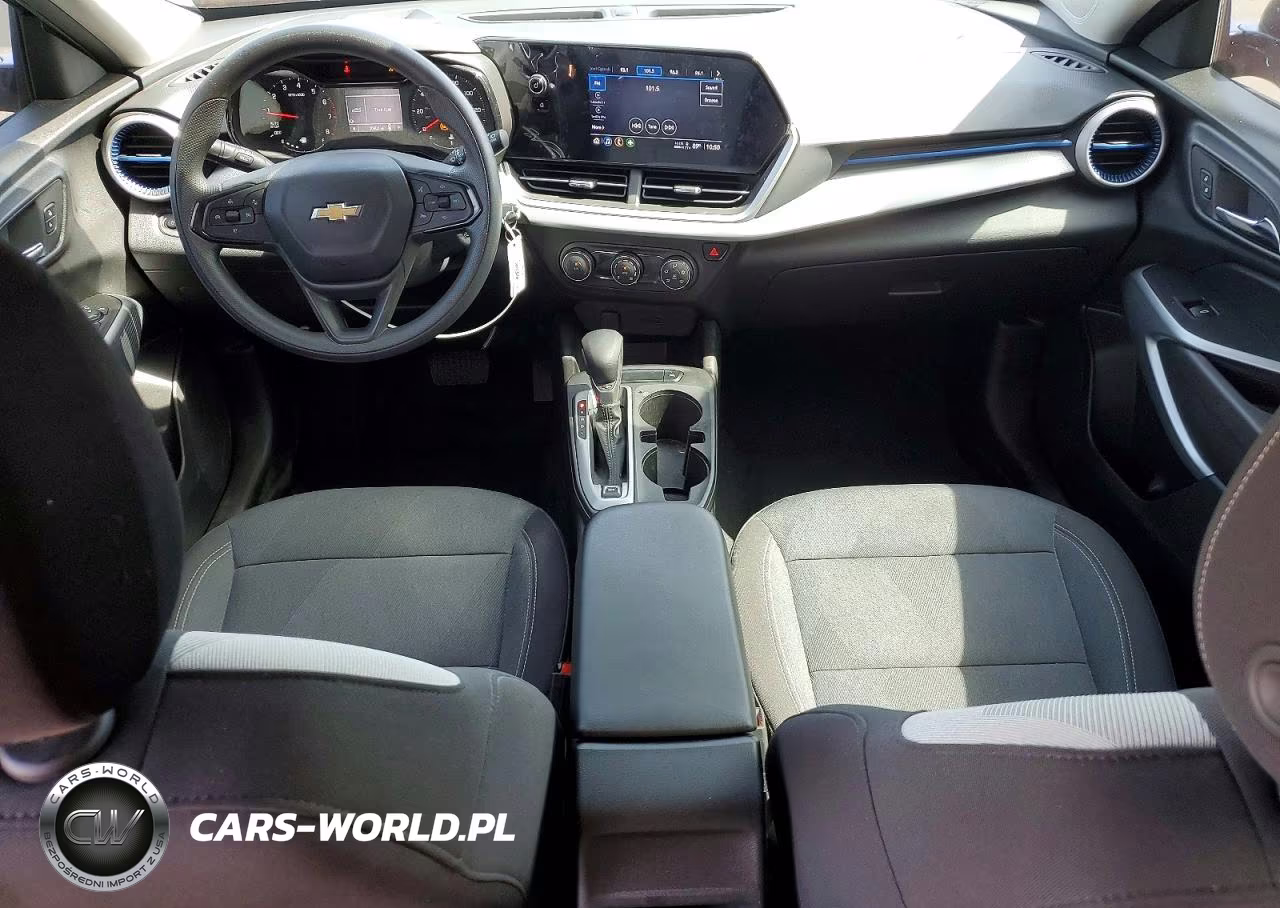 2025 Chevrolet Trax Ls VIN:KL77LFEP4SC040627 - 8