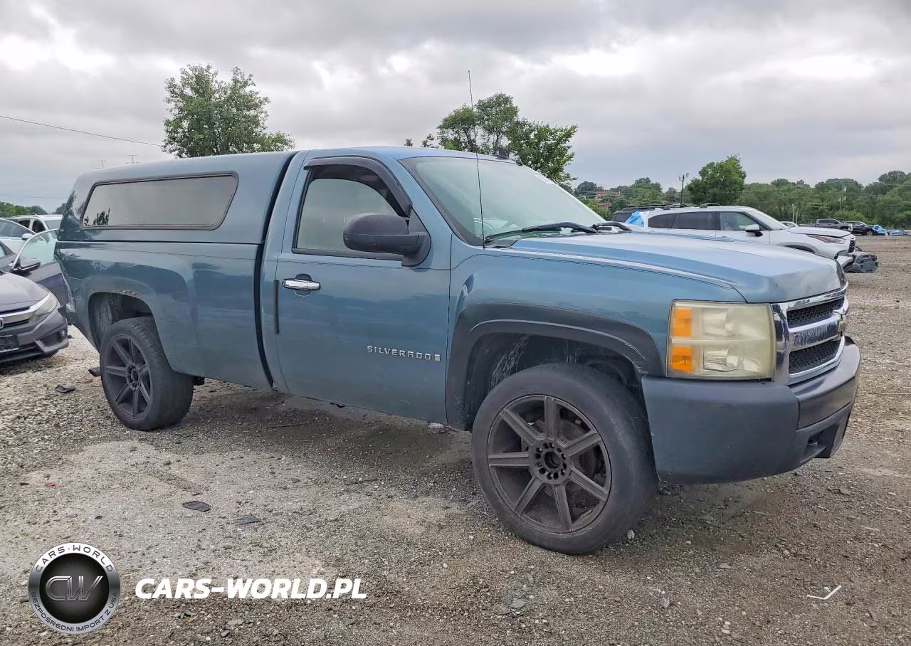 2008 Chevrolet Silverado C1500 VIN:1GCEC14C18Z116841 - 4