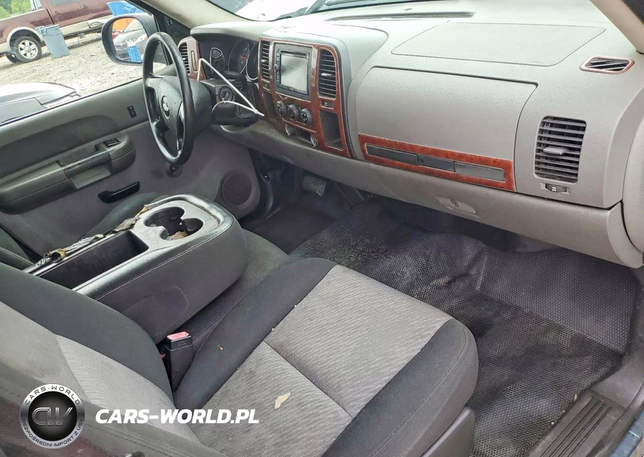 2008 Chevrolet Silverado C1500 VIN:1GCEC14C18Z116841 - 8