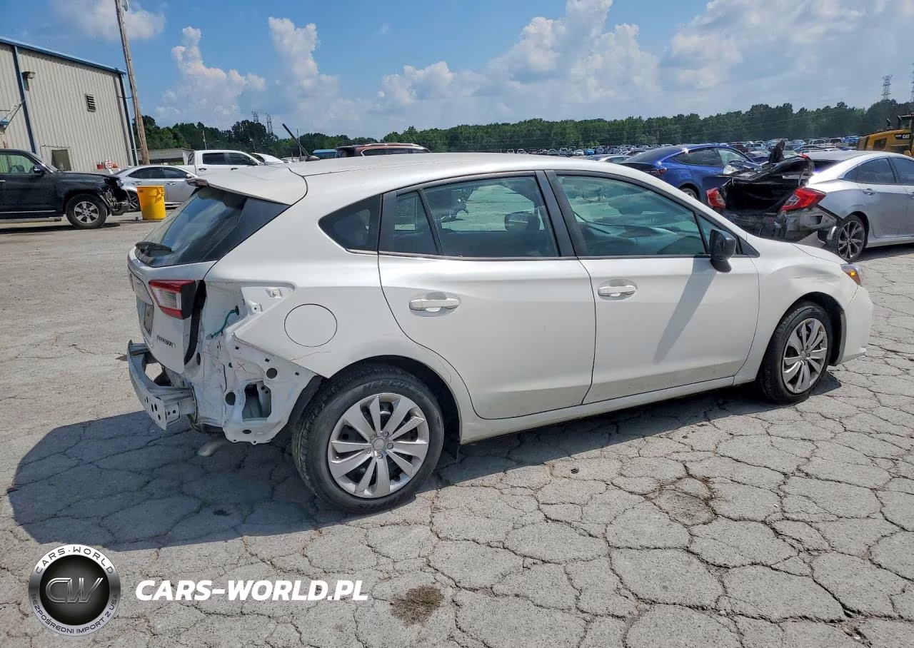 2018 Subaru Impreza VIN:4S3GTAA62J3706062 - 3