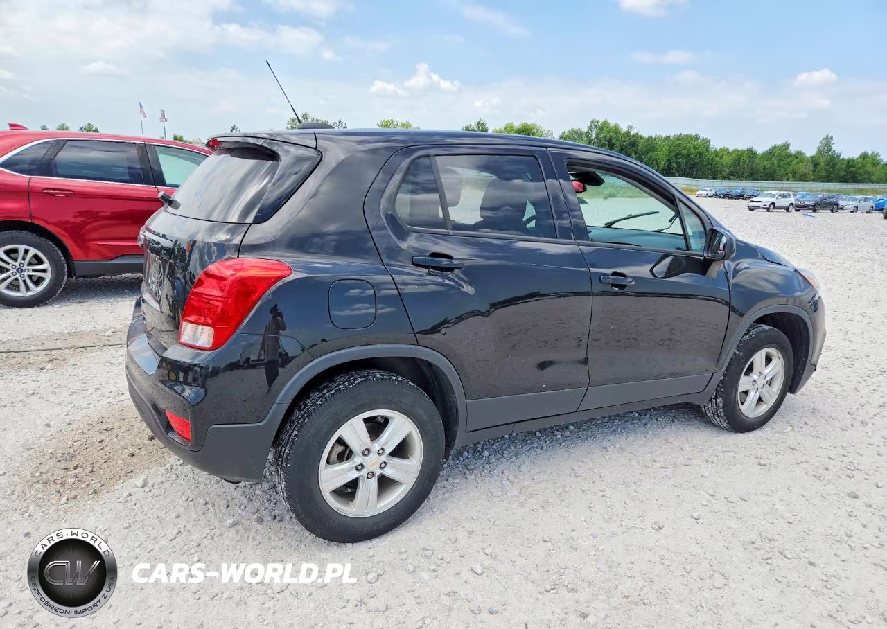2021 Chevrolet Trax Ls VIN:KL7CJNSB0MB358681 - 3