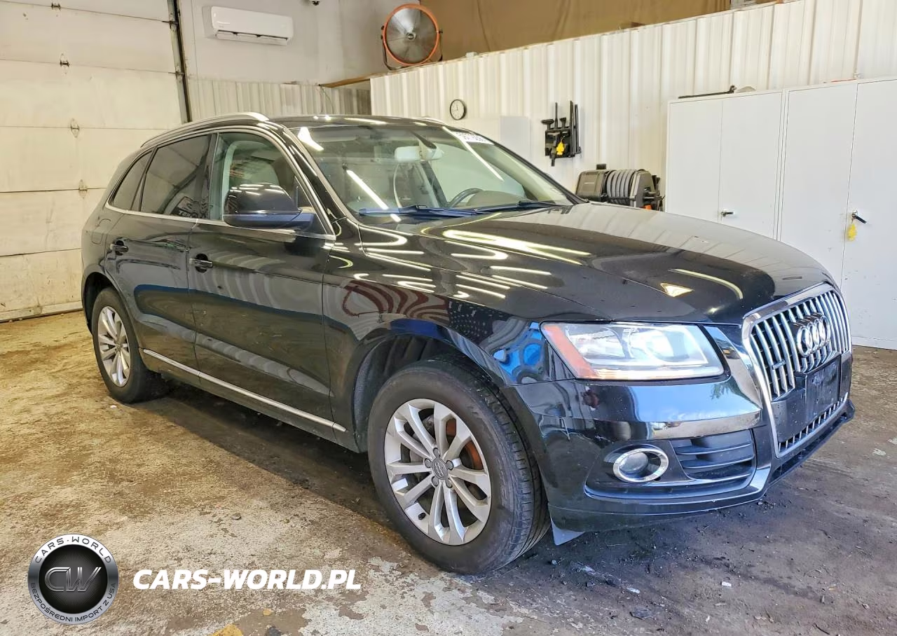 2013 Audi Q5 Premium VIN:WA1CFBFPXDA051110 - 4