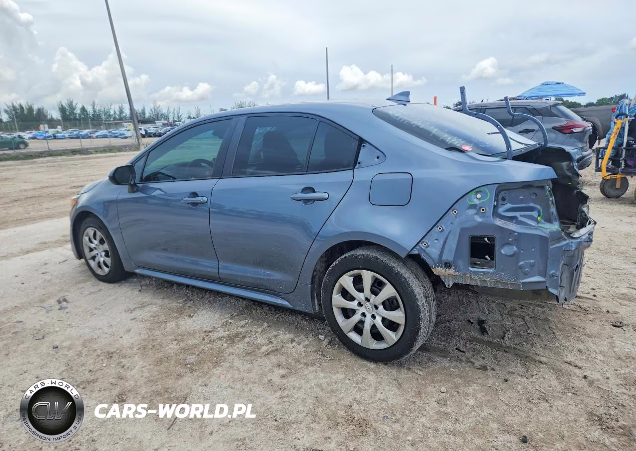 2021 Toyota Corolla Le VIN:5YFEPMAE9MP155516 - 2