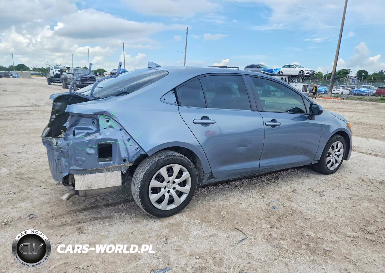 2021 Toyota Corolla Le VIN:5YFEPMAE9MP155516 - 3