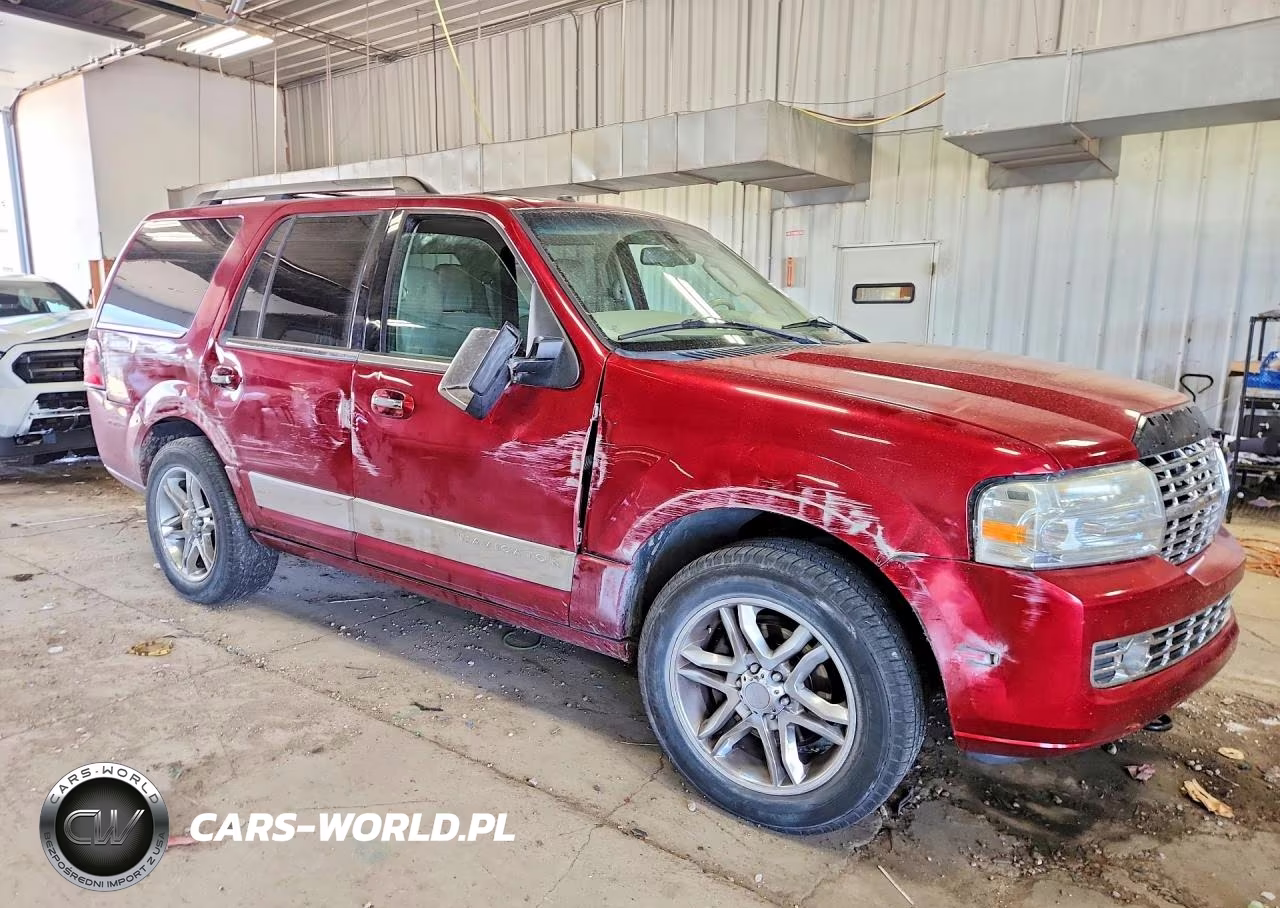 2014 Lincoln Navigator VIN:5LMJJ2H51EEL03319 - 4