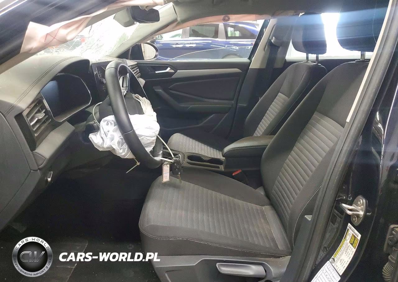 2025 Volkswagen Jetta S VIN:3VW5X7BU6SM073171 - 7