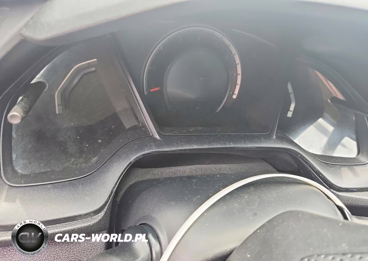 2018 Honda Civic Lx VIN:2HGFC2F56JH523635 - 9