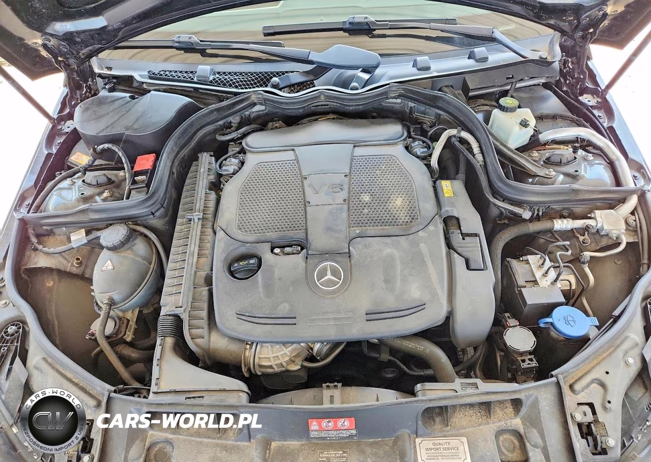 2013 Mercedes-Benz C 300 4Matic VIN:WDDGF8AB6DA881689 - 11