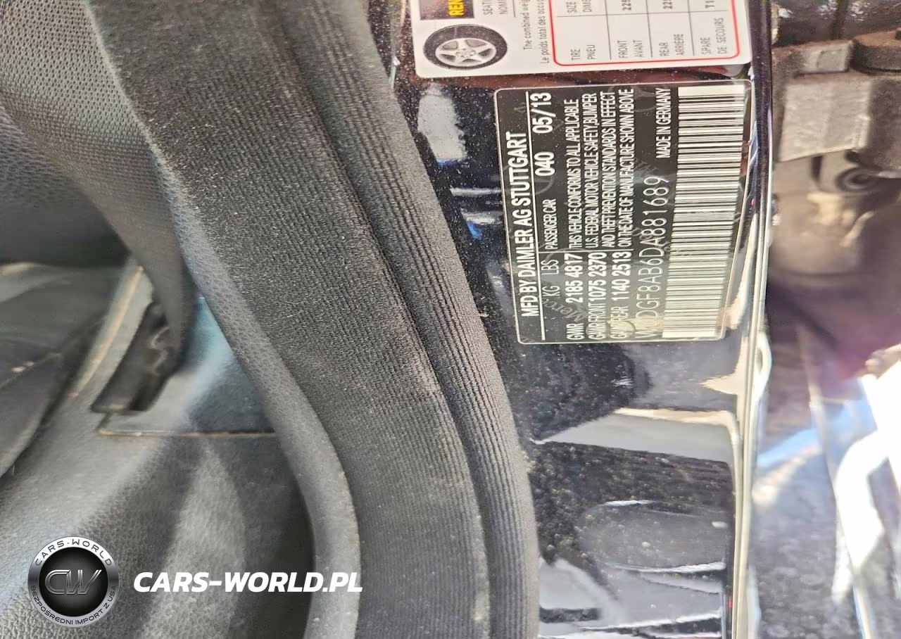 2013 Mercedes-Benz C 300 4Matic VIN:WDDGF8AB6DA881689 - 12