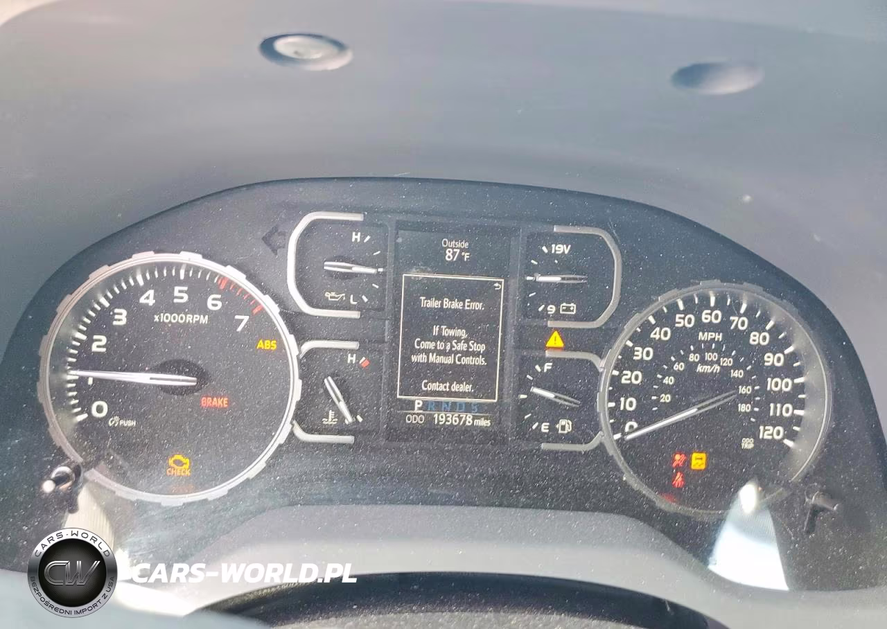 2018 Toyota Tundra Sr5 VIN:5TFRY5F12JX239474 - 9