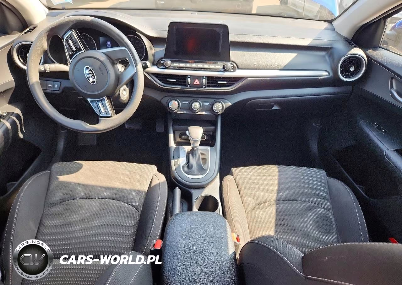 2020 Kia Forte Lxs VIN:3KPF24AD1LE151373 - 8