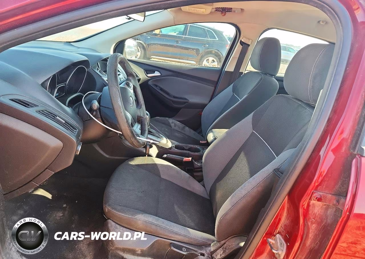 2014 Ford Focus Se VIN:1FADP3F21EL103642 - 7