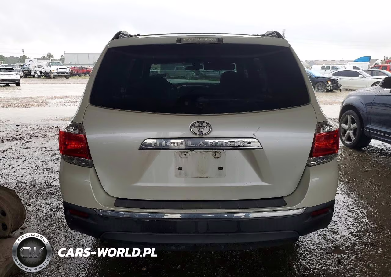2013 Toyota Highlander Plus VIN:5TDZK3EH2DS094953 - 6
