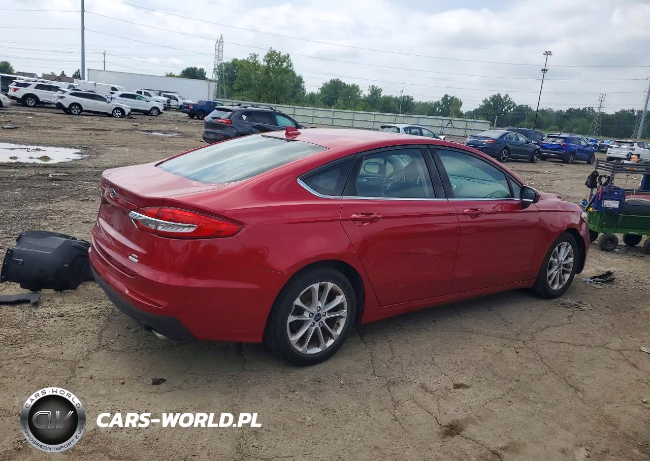 2020 Ford Fusion Se VIN:3FA6P0HD5LR235212 - 3