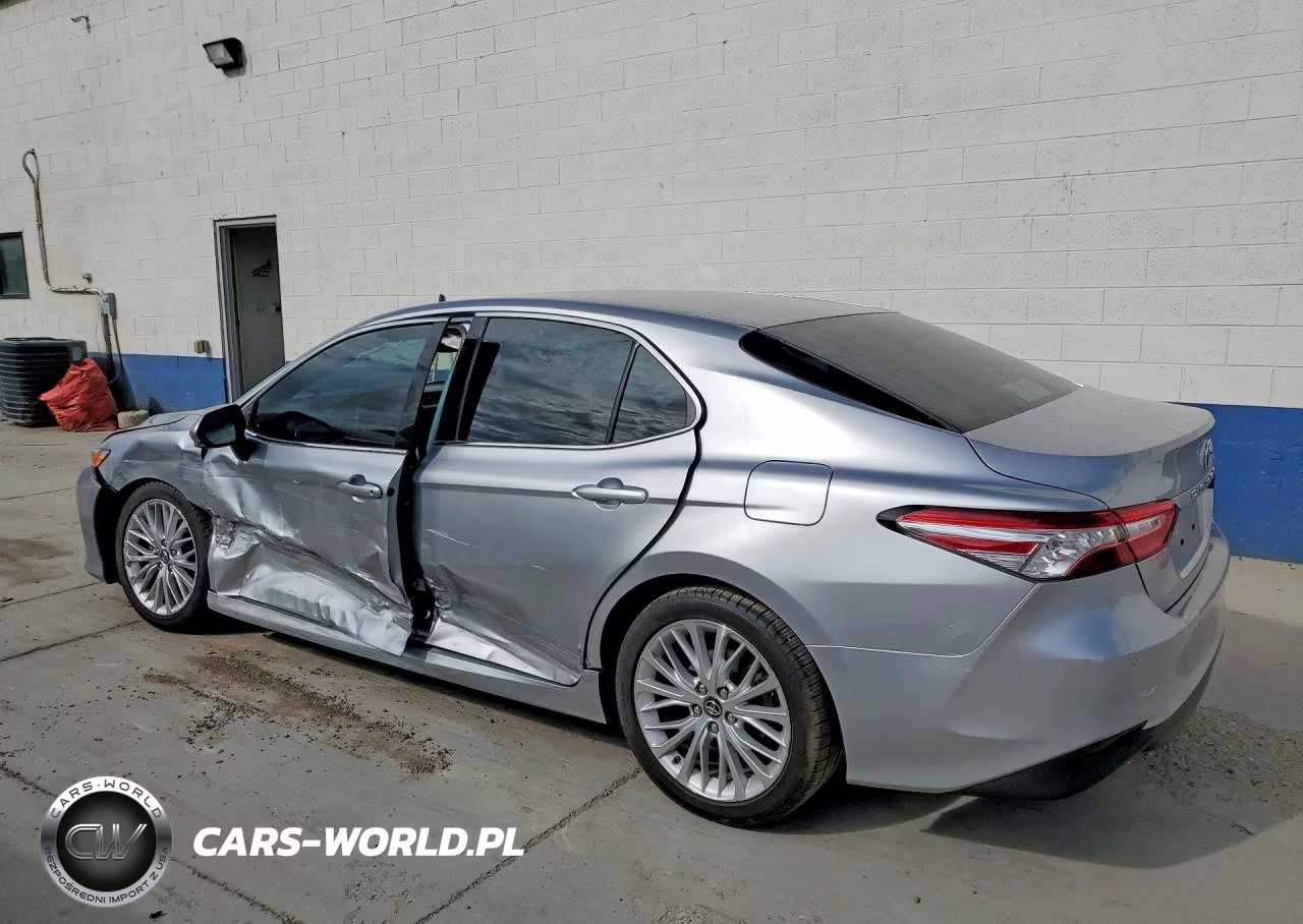 2018 Toyota Camry Xle VIN:4T1B11HK0JU022555 - 2