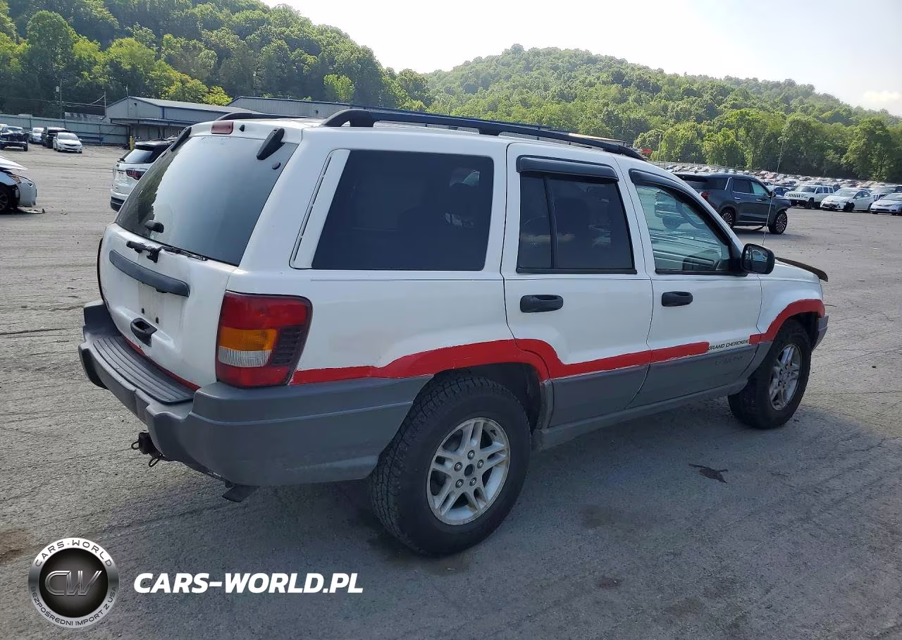 2002 Jeep Grand Cherokee Laredo VIN:1J4GW48S52C260822 - 3