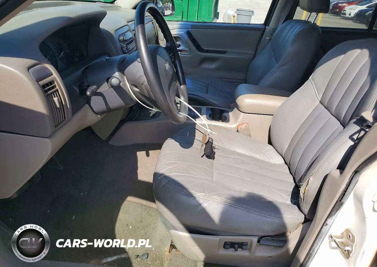 2002 Jeep Grand Cherokee Laredo VIN:1J4GW48S52C260822 - 7