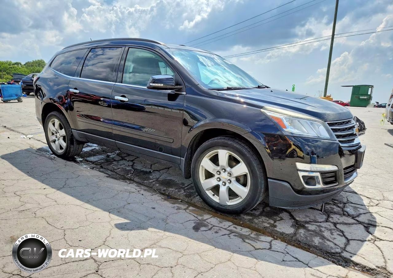 2017 Chevrolet Traverse Lt VIN:1GNKRGKD8HJ300776 - 4