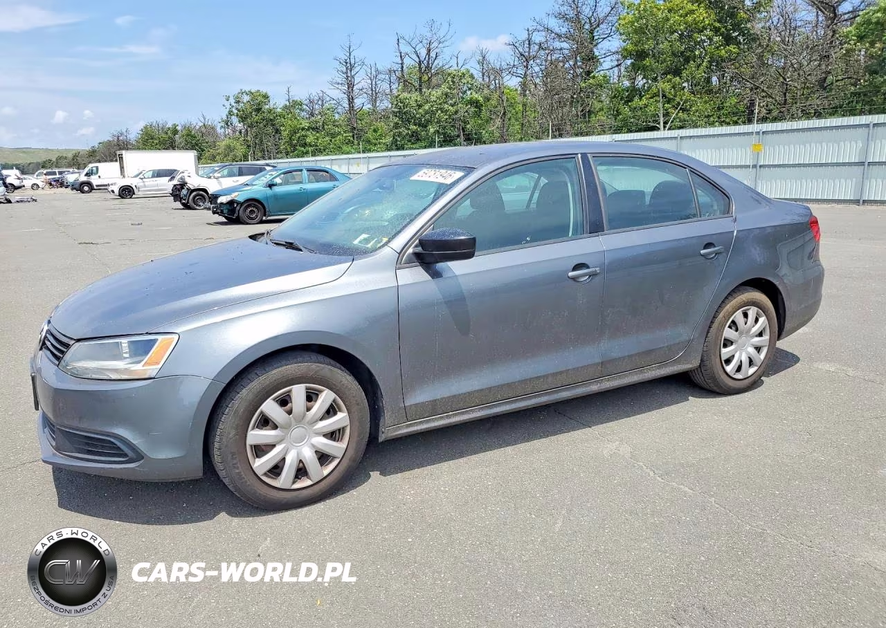 2013 Volkswagen Jetta Base