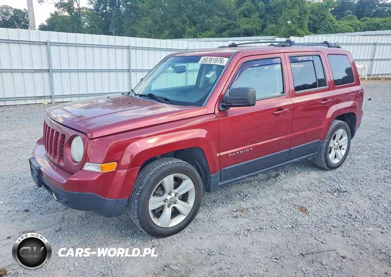 2014 Jeep Patriot Latitude – zdjęcie 1 z 13