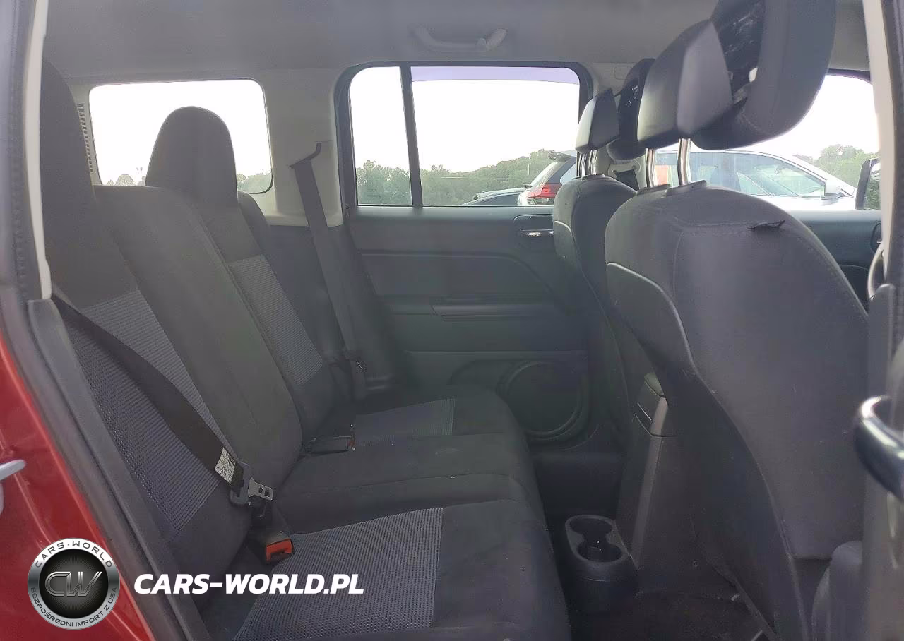 2014 Jeep Patriot Latitude VIN:1C4NJPFB3ED510265 - 11