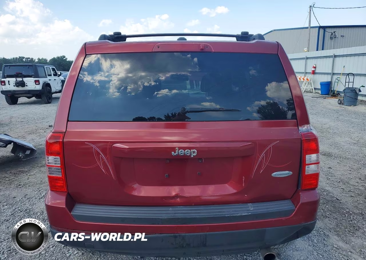 2014 Jeep Patriot Latitude VIN:1C4NJPFB3ED510265 - 6