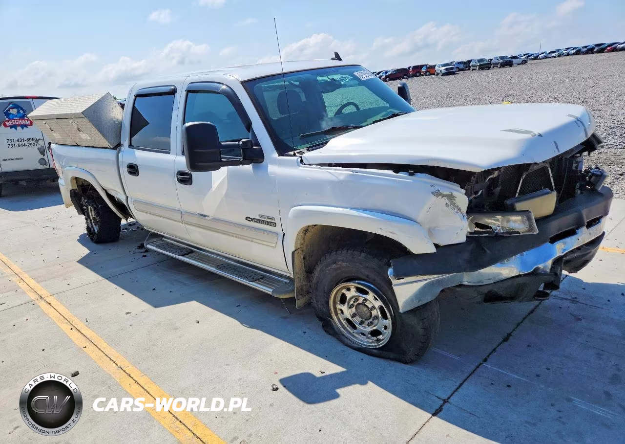 2006 Chevrolet Silverado K2500 Heavy Duty VIN:1GCHK23D86F152198 - 4