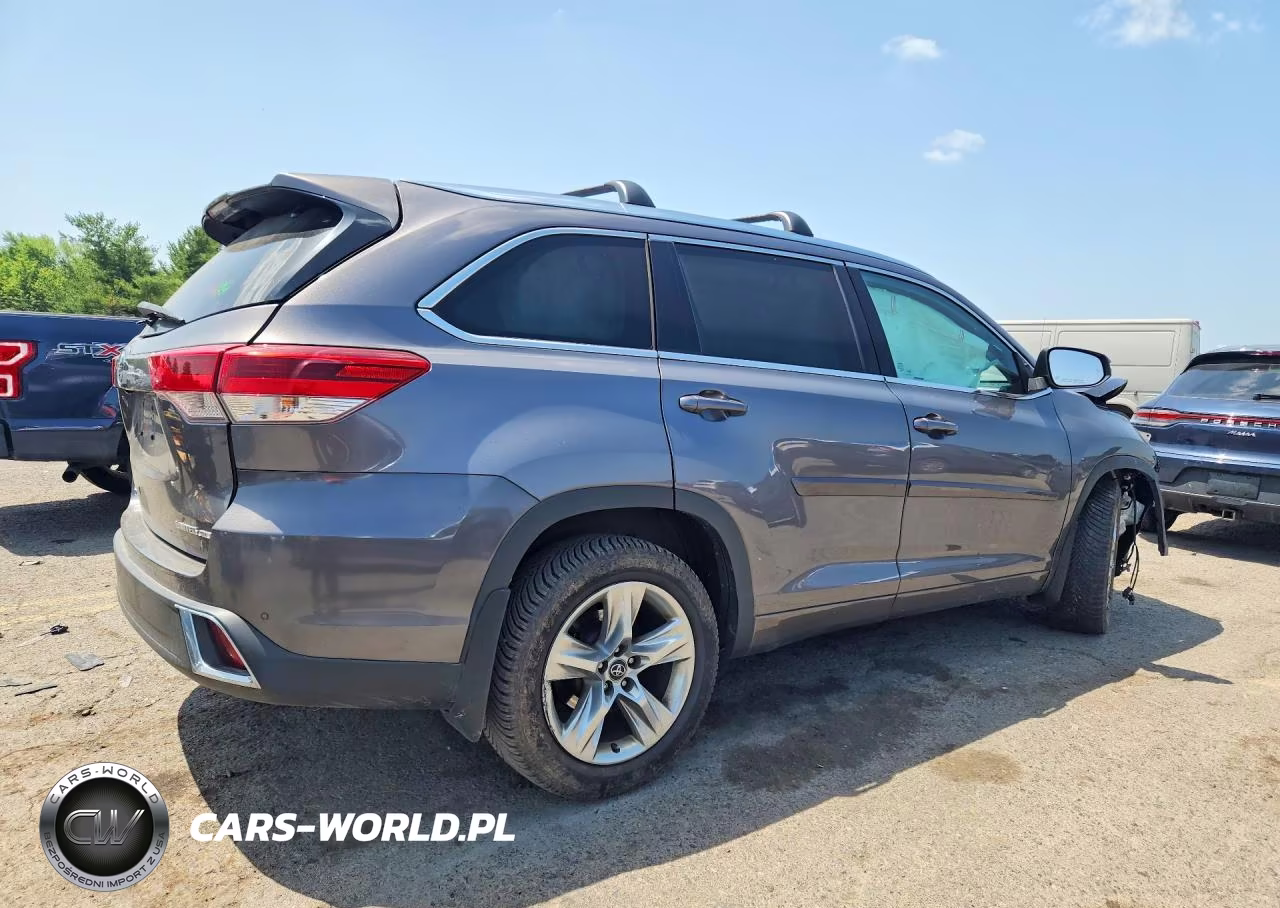 2018 Toyota Highlander Limited VIN:5TDDZRFH0JS491645 - 3