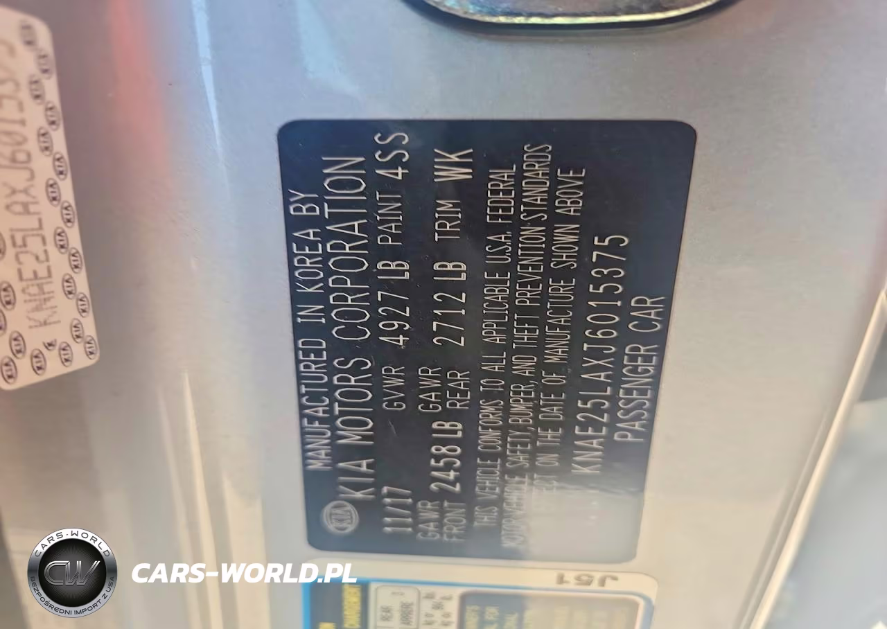2018 Kia Stinger Premium VIN:KNAE25LAXJ6015375 - 12