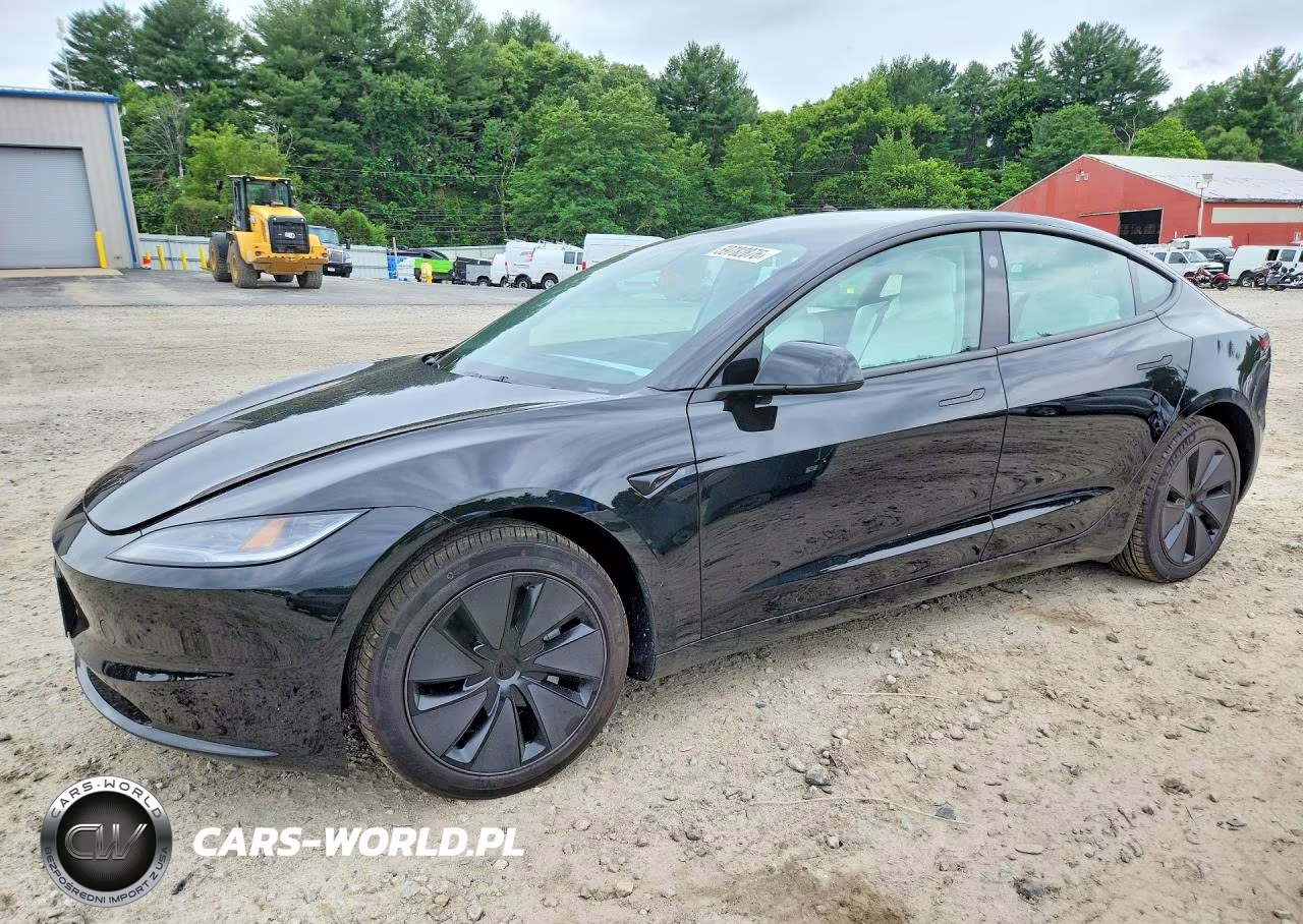 2026 Tesla Model 3 VIN:5YJ3E1EA1TF182335 - 1