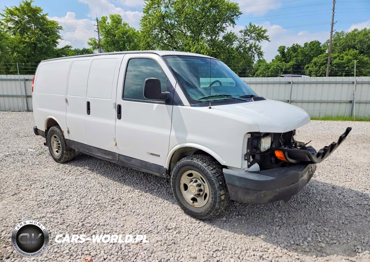 2005 Chevrolet Express G2500 VIN:1GCGG25U051164738 - 4