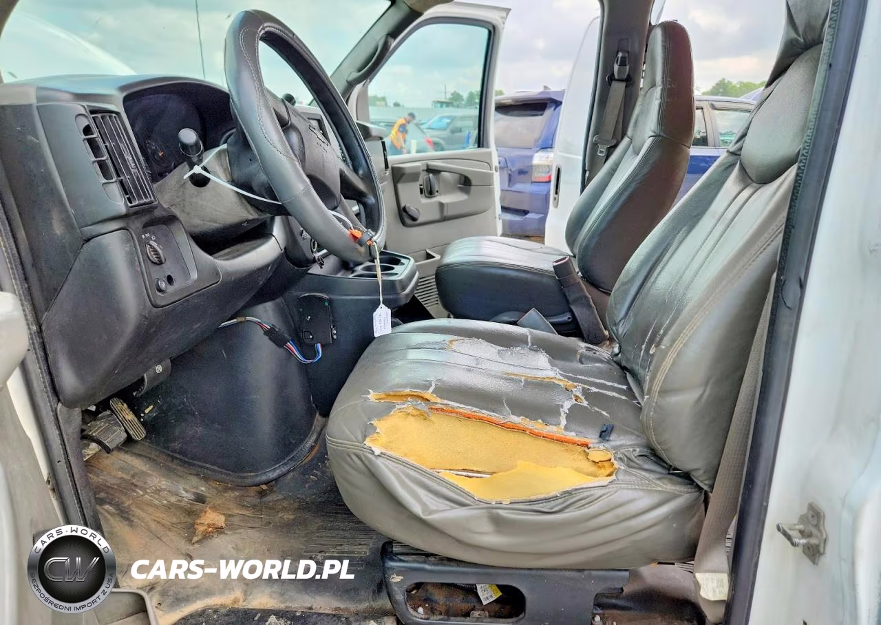 2005 Chevrolet Express G2500 VIN:1GCGG25U051164738 - 7