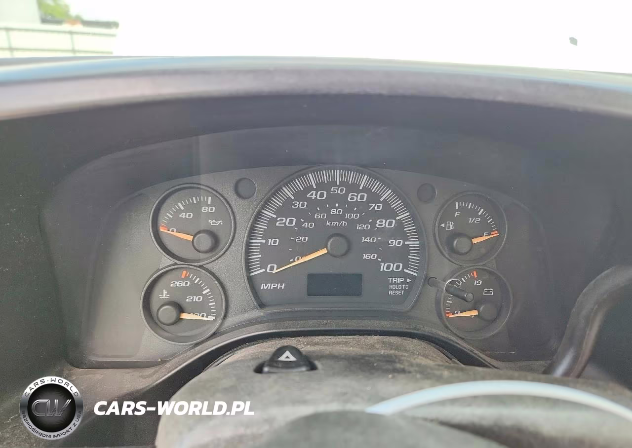 2005 Chevrolet Express G2500 VIN:1GCGG25U051164738 - 9