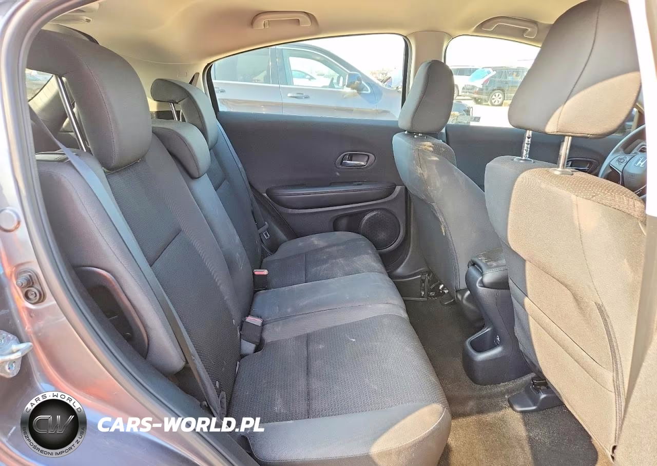 2021 Honda Hr-V Lx VIN:3CZRU6H33MM747831 - 11