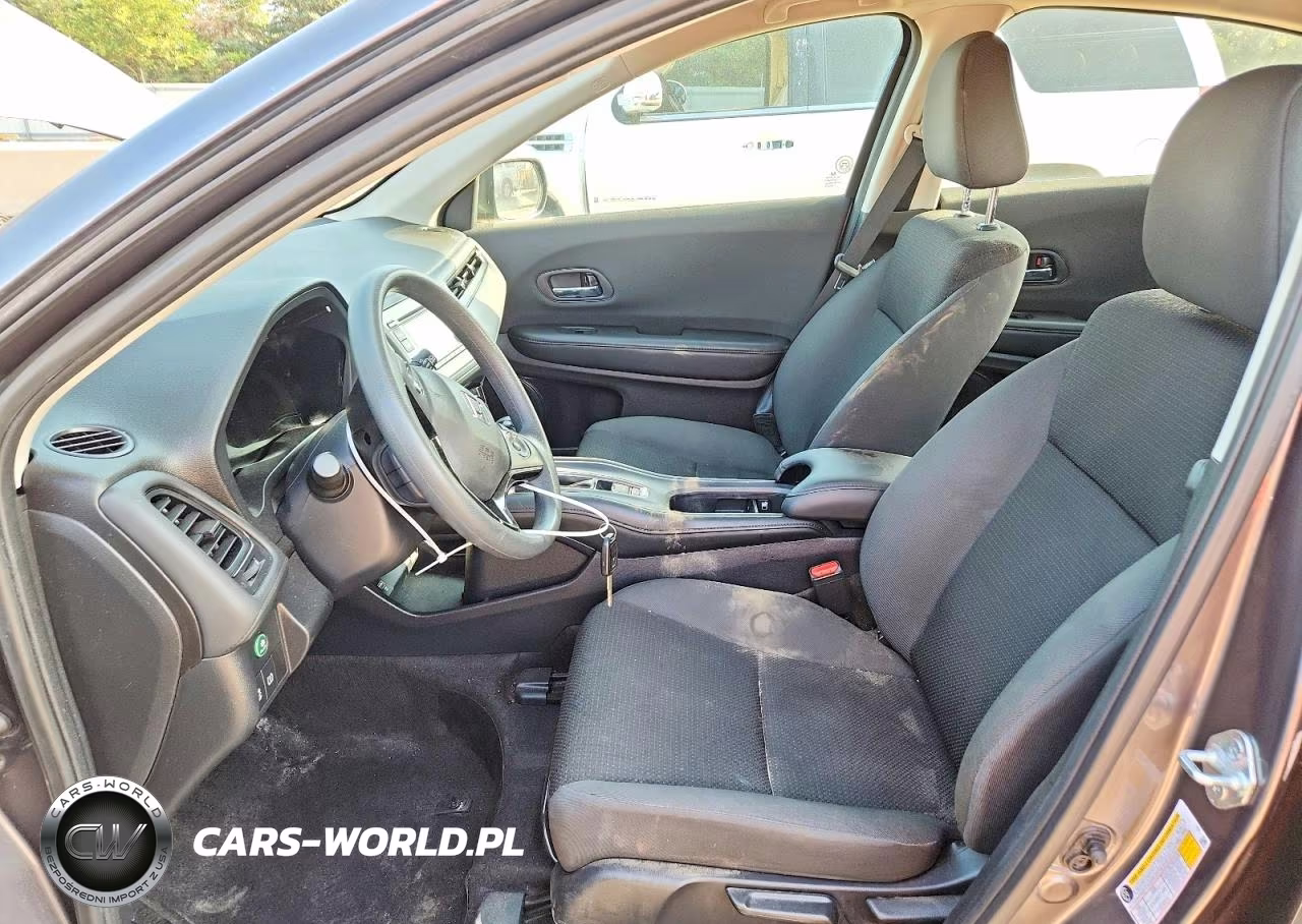2021 Honda Hr-V Lx VIN:3CZRU6H33MM747831 - 7