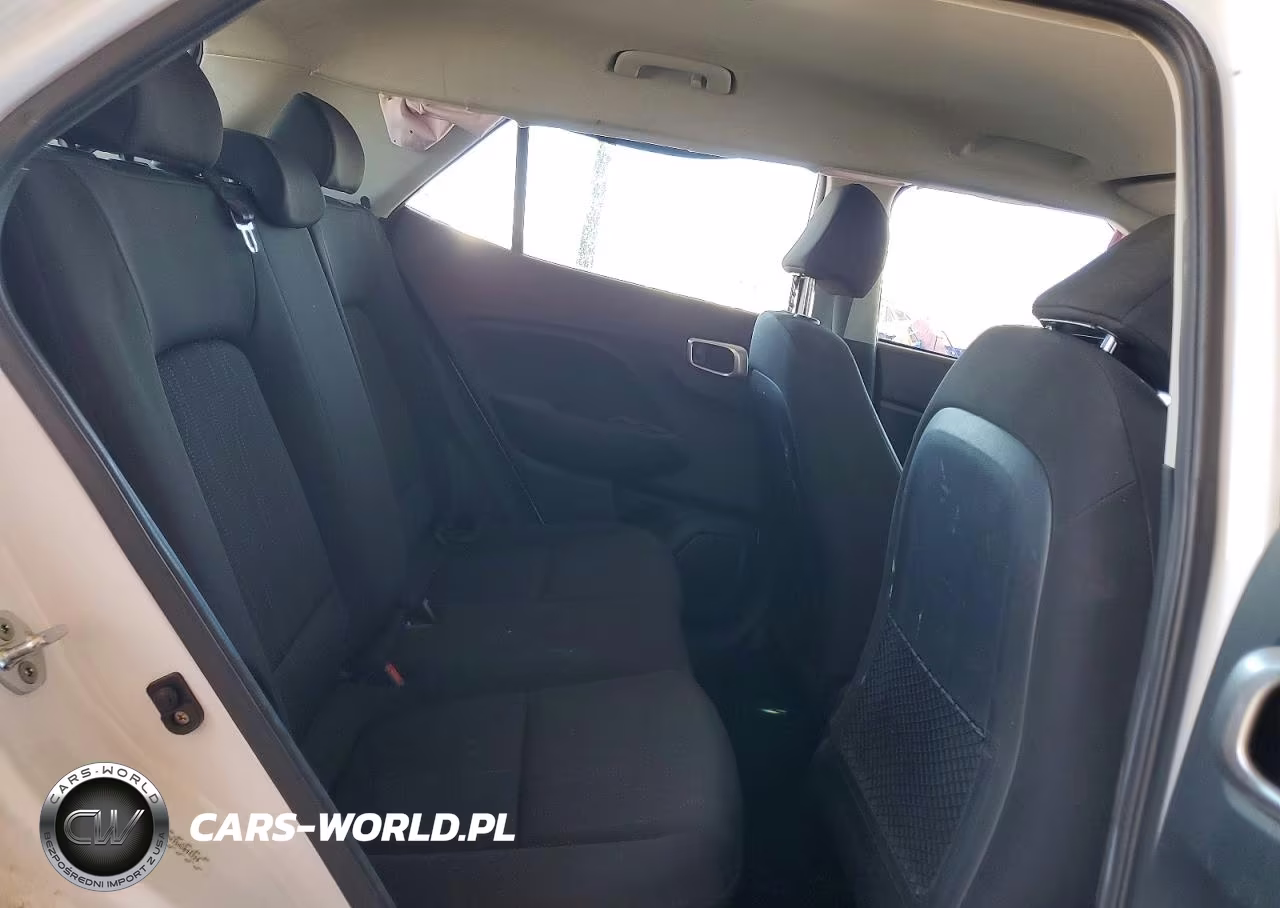 2021 Hyundai Venue Se VIN:KMHRB8A35MU094220 - 10