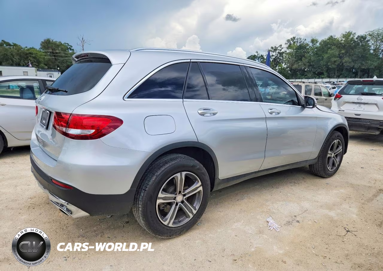 2016 Mercedes-Benz Glc 300 VIN:WDC0G4JB2GF053318 - 3