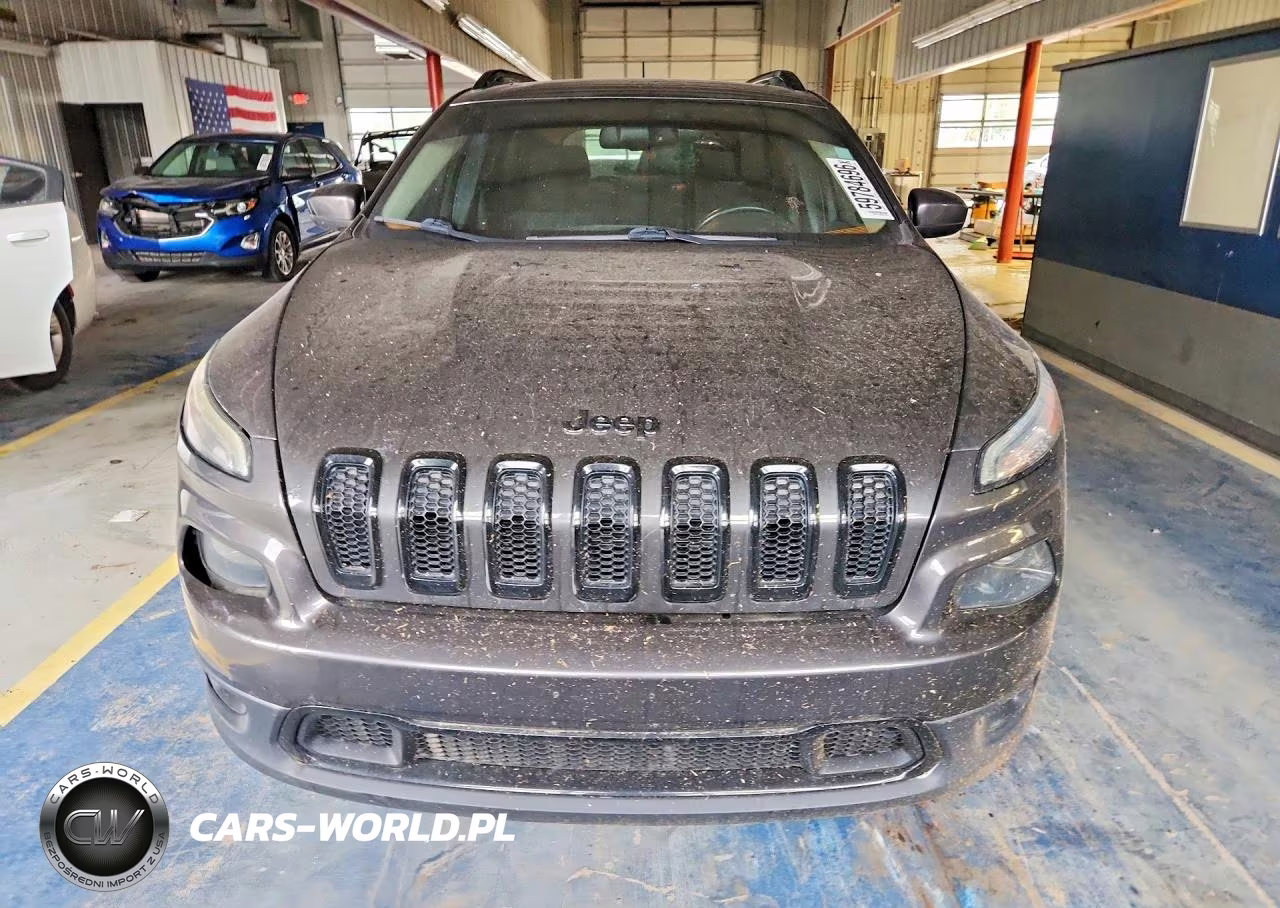 2015 Jeep Cherokee Latitude VIN:1C4PJMCS0FW719867 - 5