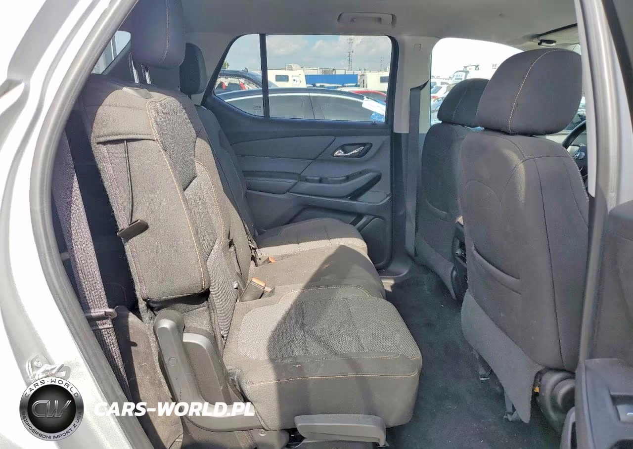 2018 Chevrolet Traverse Ls VIN:1GNEVFKW3JJ189290 - 11